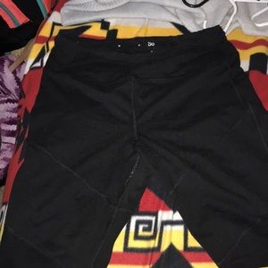 Black leggings with mesh